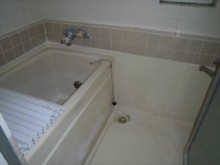 斜め天井の浴室交換!1116から1616へサイズアップ 斜め天井の浴室交換!1116から1616へサイズアップ